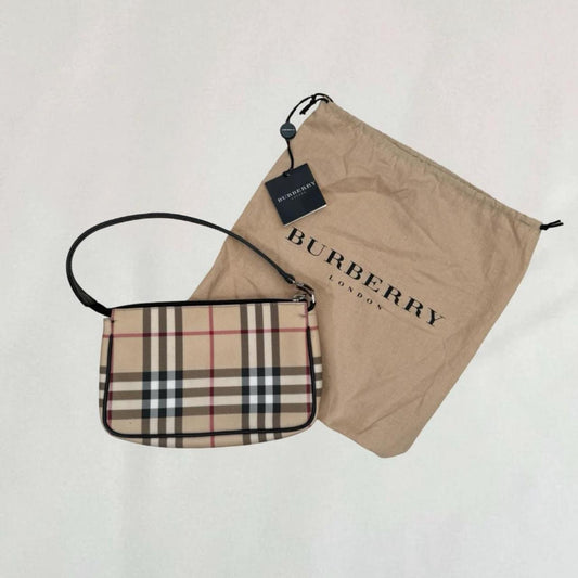 Vintage Burberry pochette bag w dust bag and original tag
