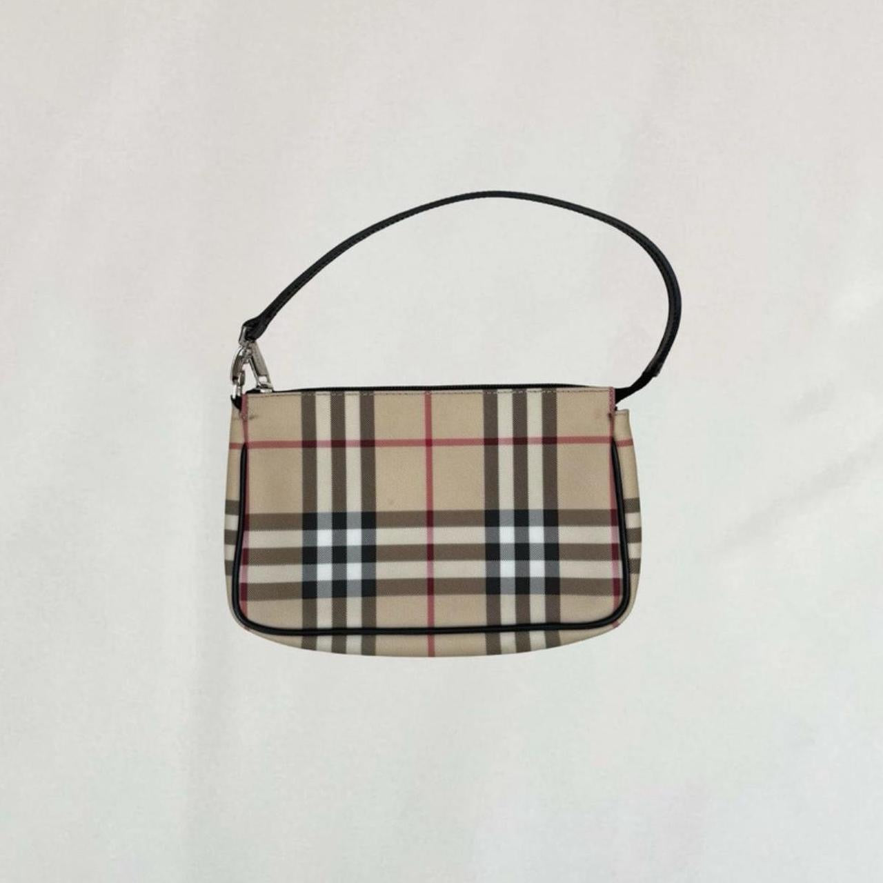 Vintage Burberry pochette bag w dust bag and original tag