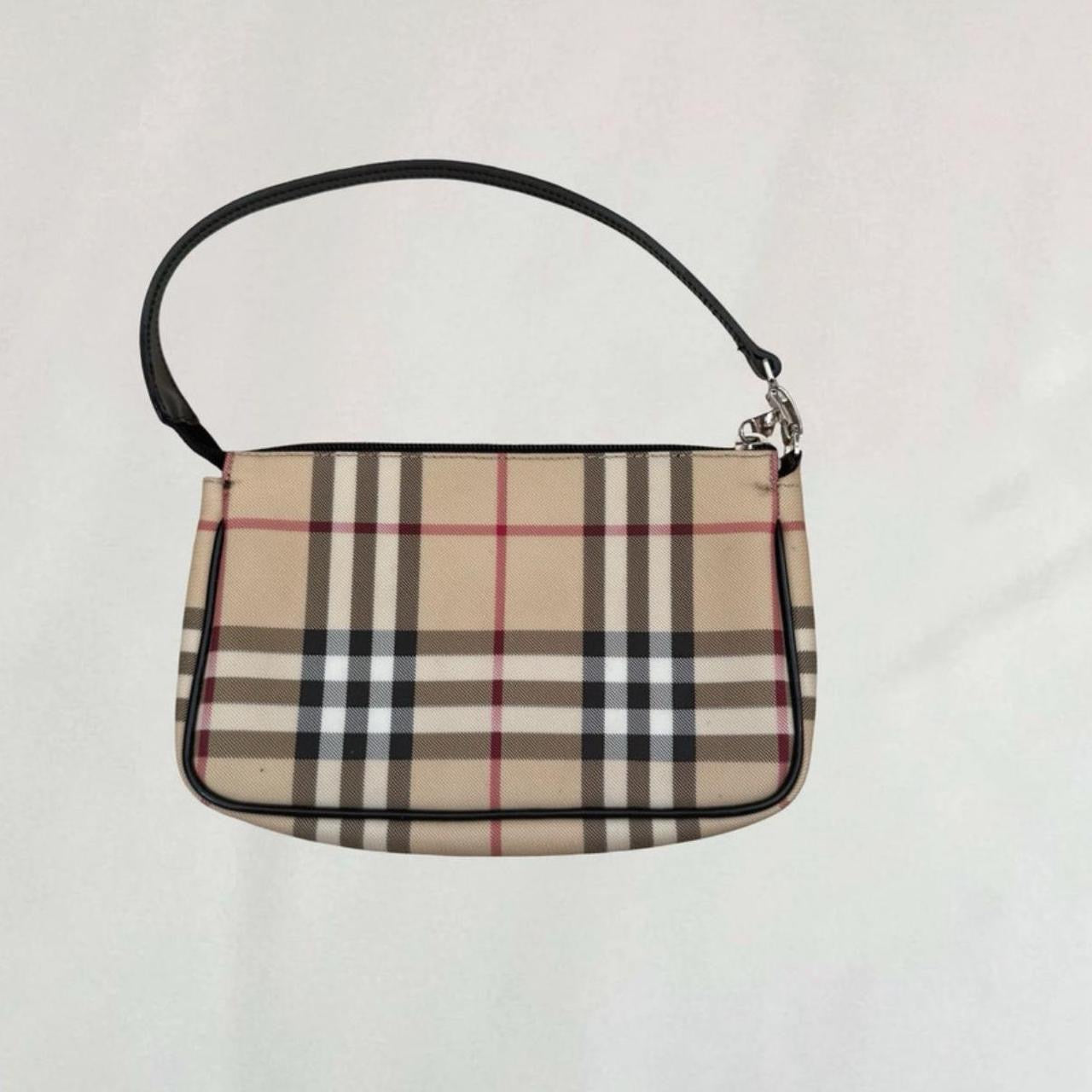 Vintage Burberry pochette bag w dust bag and original tag